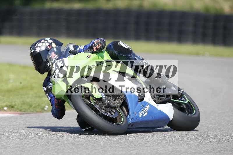 /44 09.08.2025 Plüss Moto Sport ADR/Freies Fahren/543